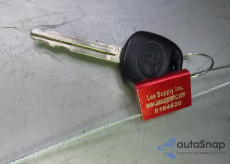 2017 Toyota Sienna Le 8 Passenger from USA, damaged, VIN 5TDKZ3DC6HS829782